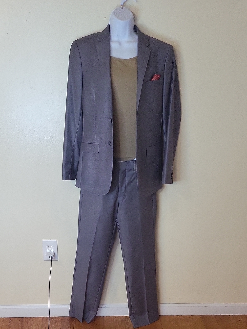 Boys Gray Two-Piece Suit Blazer & Pants With Tie